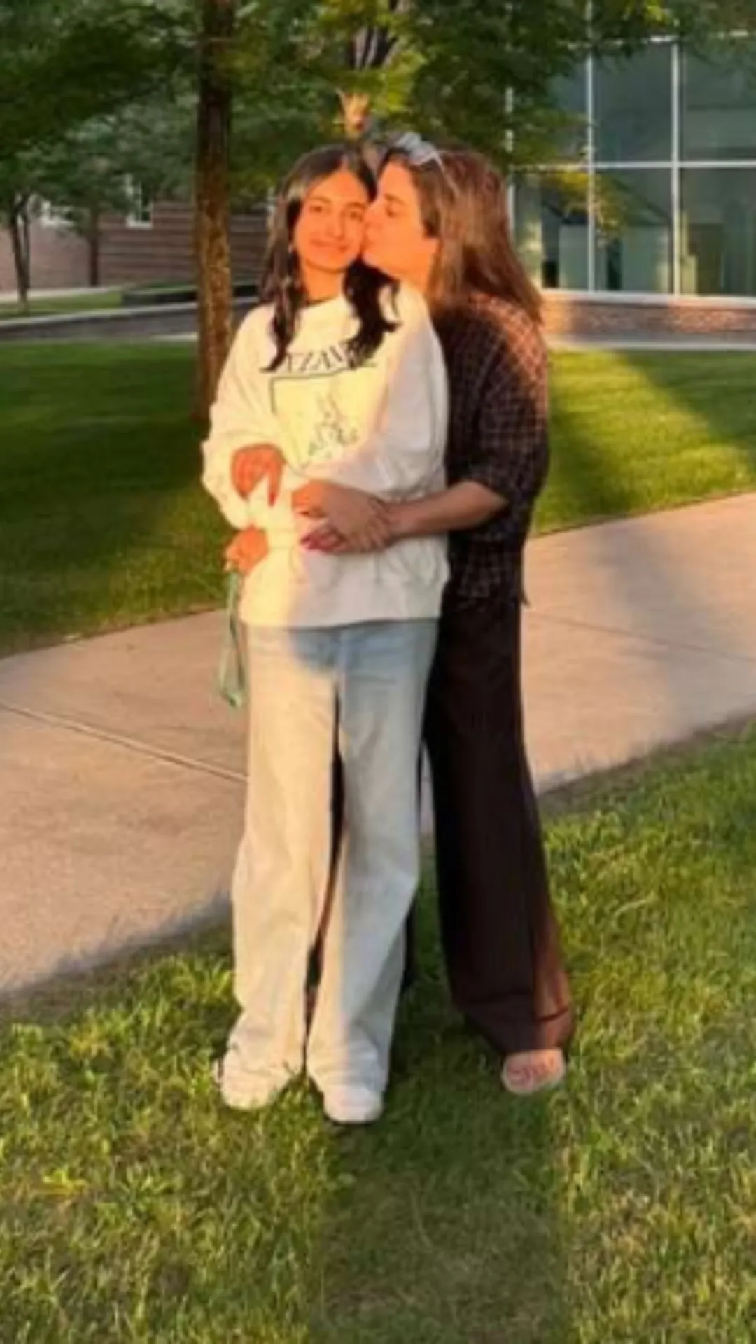 Diva, Anya And Czar Head To Three Different Cities