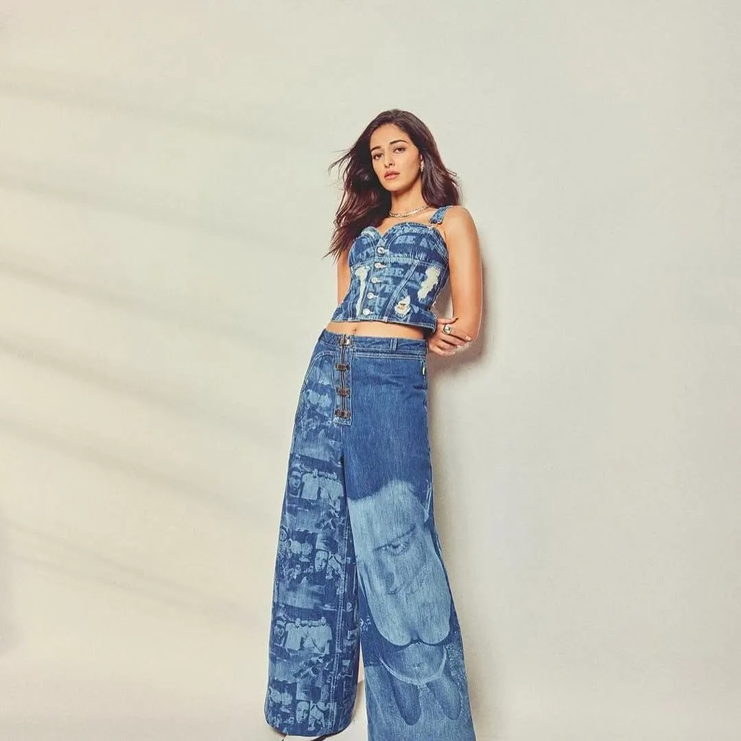 Hrithik Roshan to Ananya Panday show how Bollywood celebs rock denim on  denim effortlessly | The Filmy Charcha